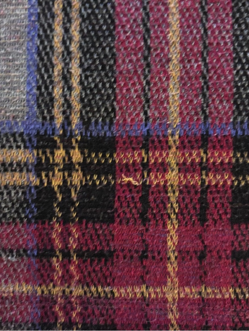 Plaid Topshop Mini Skirt in Burgundy and Gray - Picture 4 of 4